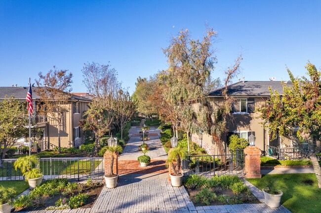 Park Orleans Condominiums in Orange, CA - Building Photo - Building Photo