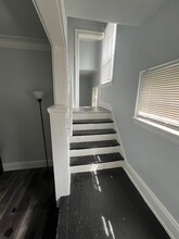3458 Woodburn Ave in Cincinnati, OH - Building Photo - Building Photo