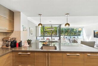 420 Mission Bay Blvd N in San Francisco, CA - Building Photo - Building Photo