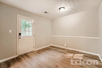 126 Woodberry Ct in Woodstock, GA - Building Photo - Building Photo