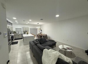 845 NW 3rd Way in Pompano Beach, FL - Building Photo - Building Photo