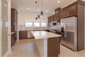 2353 Brix St in Orlando, FL - Building Photo - Building Photo