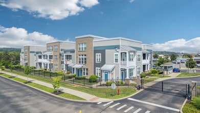 Springs at West Chester in West Chester, OH - Building Photo - Building Photo