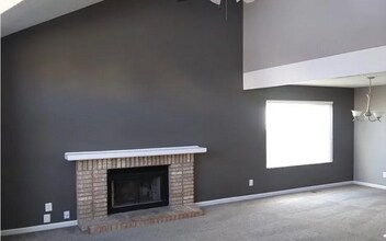 8318 Dolly Madison Dr in Colorado Springs, CO - Building Photo - Building Photo