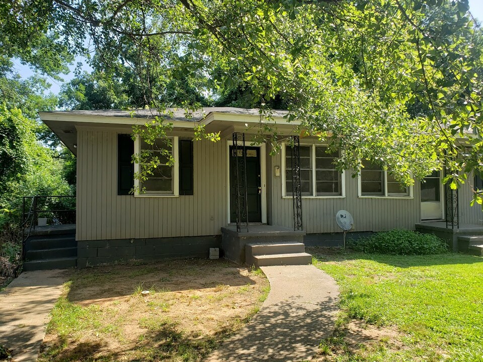 139 Cleveirvine Ave in Greenville, SC - Building Photo