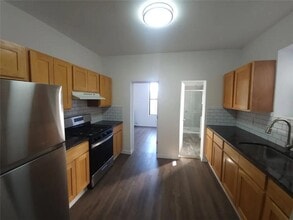 4019 8th Ave in Brooklyn, NY - Building Photo - Building Photo