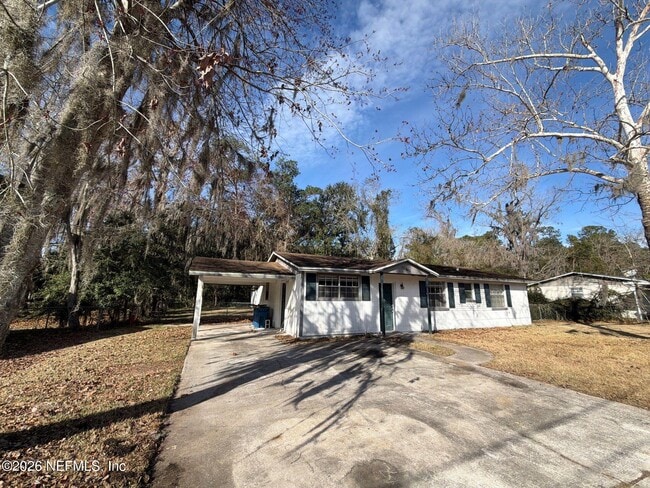 10640 Arnez Rd in Jacksonville, FL - Building Photo - Building Photo
