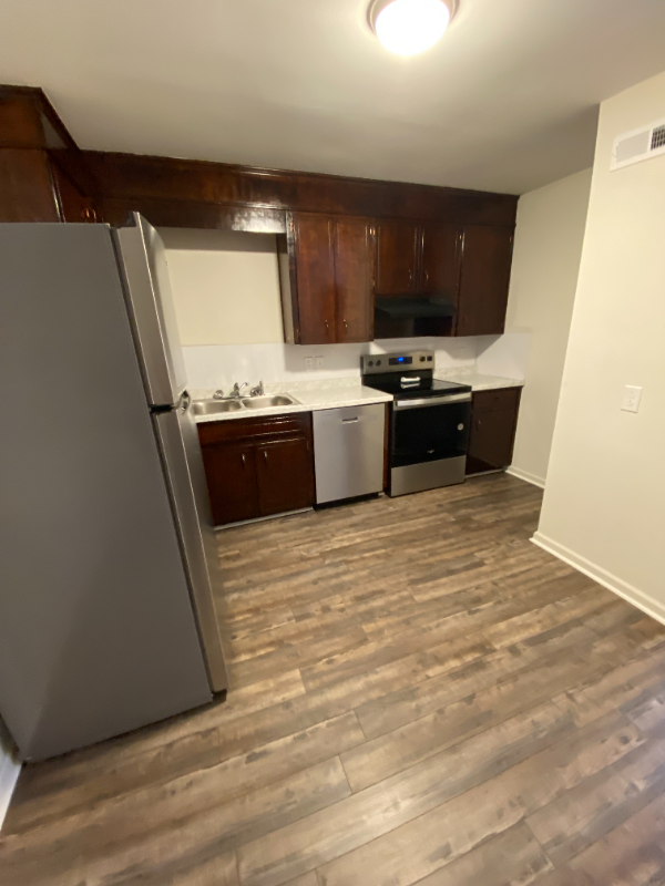 property at 441 9th Ave NE