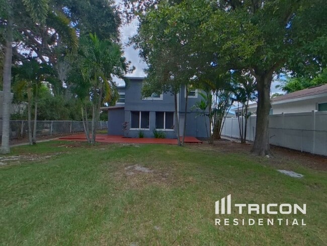 property at 5036 22nd St N