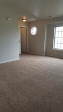 19585 Spagnuolo Ln in Roseville, MI - Building Photo - Building Photo