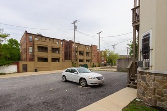 2419 Callow Ave in Baltimore, MD - Building Photo - Building Photo