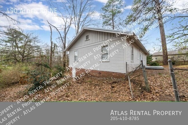 490 Alden Rd NE in Graysville, AL - Building Photo - Building Photo