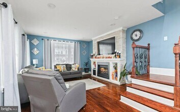 234 Howell St in Trenton, NJ - Building Photo - Building Photo