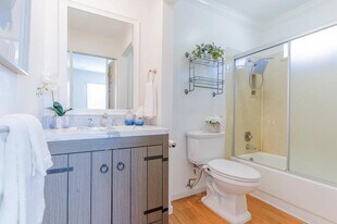 40425 Chapel Way in Fremont, CA - Building Photo