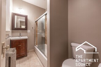 1432 W Jonquil Terrace in Chicago, IL - Building Photo - Building Photo