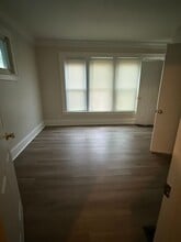 105 Ave B in Rochester, NY - Foto de edificio - Building Photo