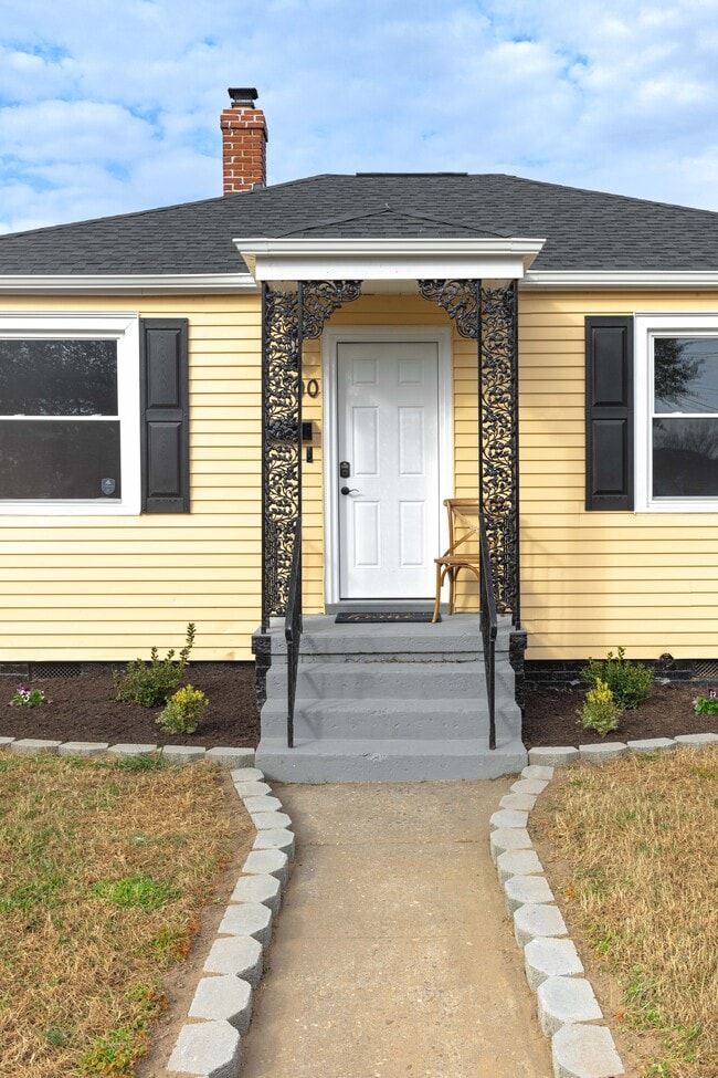 property at 1700 Peter Paul Blvd