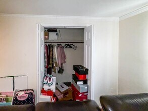 57 Suburbia Ct in Jersey City, NJ - Building Photo - Building Photo