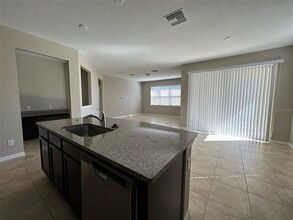 7986 Olive Brook Dr in Wesley Chapel, FL - Building Photo - Building Photo