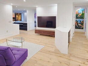 40 Rowes Wharf, Unit Penthouse B in Boston, MA - Building Photo - Building Photo