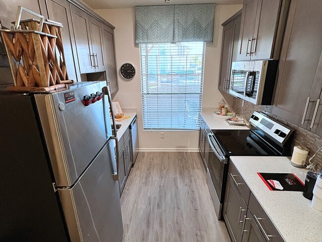 TGM Ocotillo Bay in Chandler, AZ - Foto de edificio - Building Photo