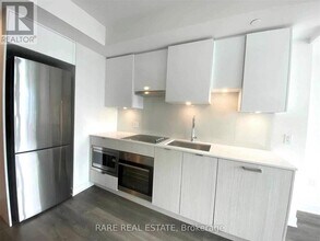 195-1195 Redpath Ave in Toronto, ON - Building Photo - Building Photo