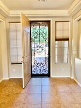 19355 E Arrowhead Trail in Queen Creek, AZ - Foto de edificio - Building Photo