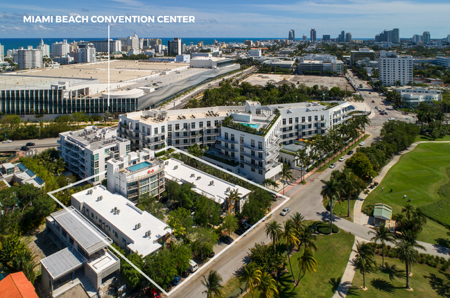 Greenview Courtyard in Miami Beach, FL - Building Photo - Building Photo