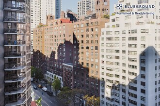 400 E 57th St in New York, NY - Building Photo - Building Photo