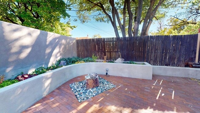 property at 901 Galisteo St