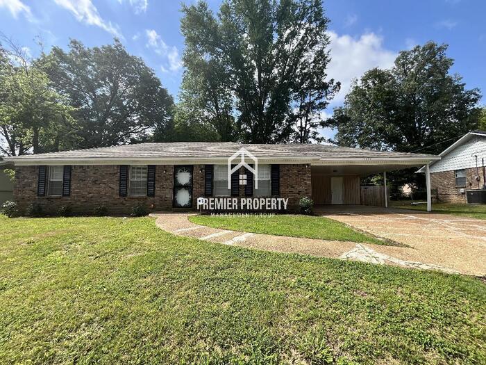 5137 Banbury Ave in Memphis, TN - Foto de edificio