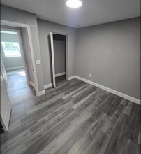 162 Sunset Dr in West Melbourne, FL - Building Photo - Building Photo