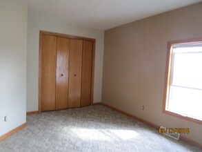 107 1/2 4th St in Baraboo, WI - Building Photo - Building Photo