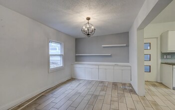 614 N Wall Ave in Joplin, MO - Building Photo - Building Photo