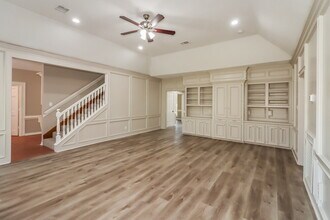 6031 Spring Creek Ln in Spring, TX - Building Photo - Building Photo