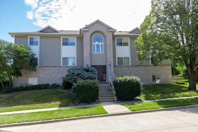 property at 468 Peterson St
