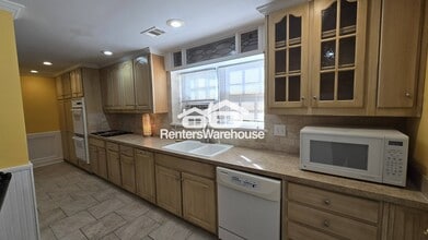 375 Rack Rd in Lawrenceville, GA - Building Photo - Building Photo