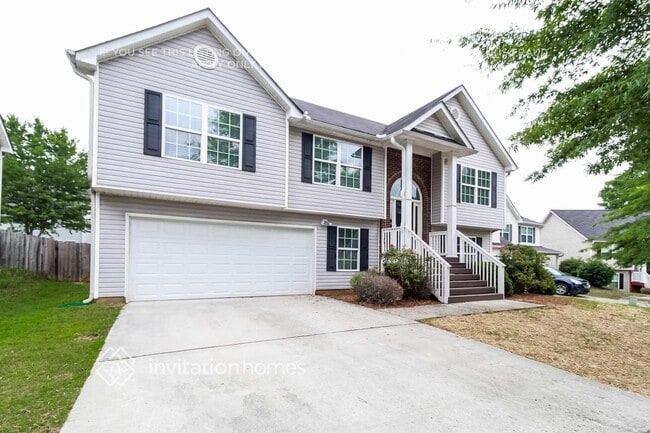 1673 Virgil Pond Ln in Loganville, GA - Foto de edificio - Building Photo