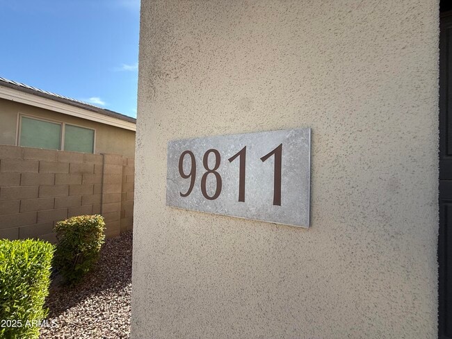 9811 E Palladium Dr in Mesa, AZ - Building Photo - Building Photo