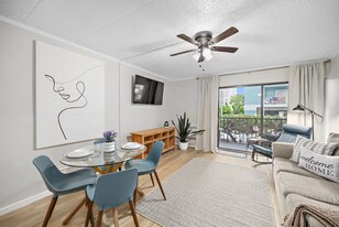 16 51st St, Unit 108 in Ocean City, MD - Building Photo