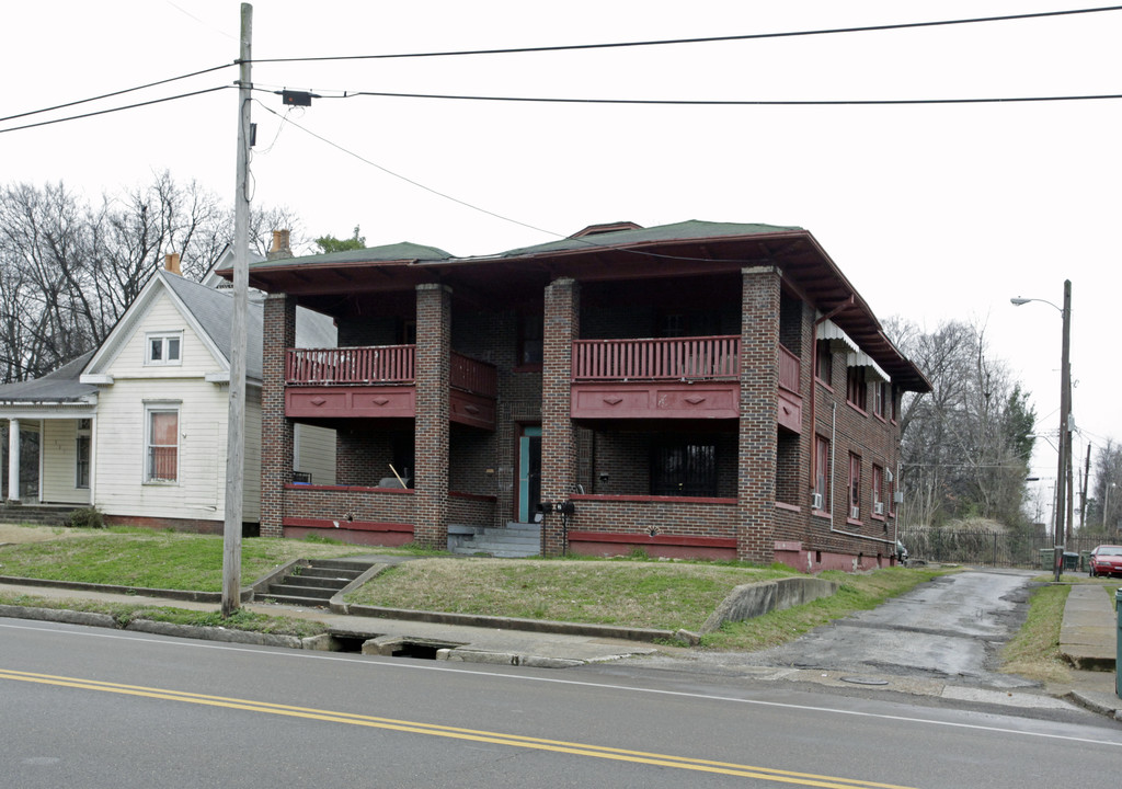 655 E Mclemore Ave in Memphis, TN - Building Photo