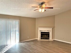 1370 Pawnee St in Orange Park, FL - Building Photo - Building Photo