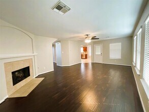 2518 Hidden Park Ln in Conroe, TX - Building Photo - Building Photo