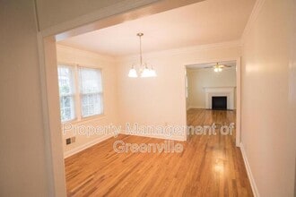 121 Scarlett St in Greenville, SC - Building Photo - Building Photo