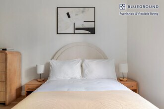 216 E 13th St in New York, NY - Building Photo - Building Photo