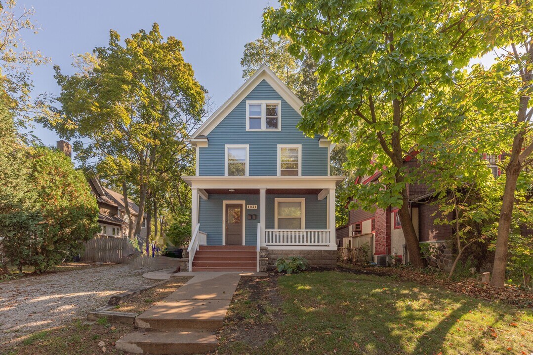 1031 S Forest Ave in Ann Arbor, MI - Building Photo