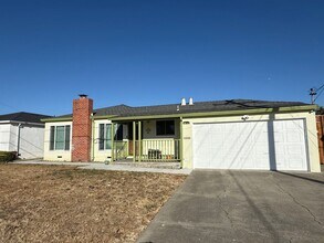 4812 Driftwood Dr in Fremont, CA - Building Photo - Building Photo