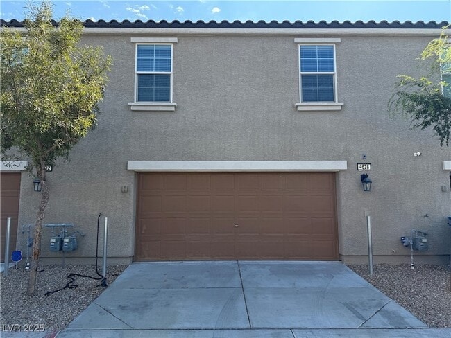 property at 4628 Woolcomber St