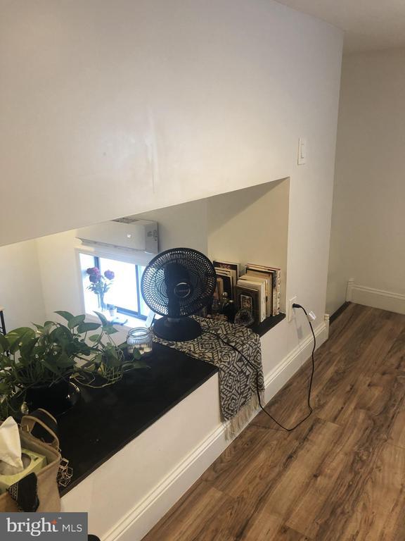 838 Corinthian Ave in Philadelphia, PA - Building Photo - Building Photo