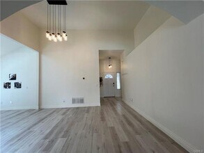 27562 Sanderling Way in Temecula, CA - Building Photo - Building Photo